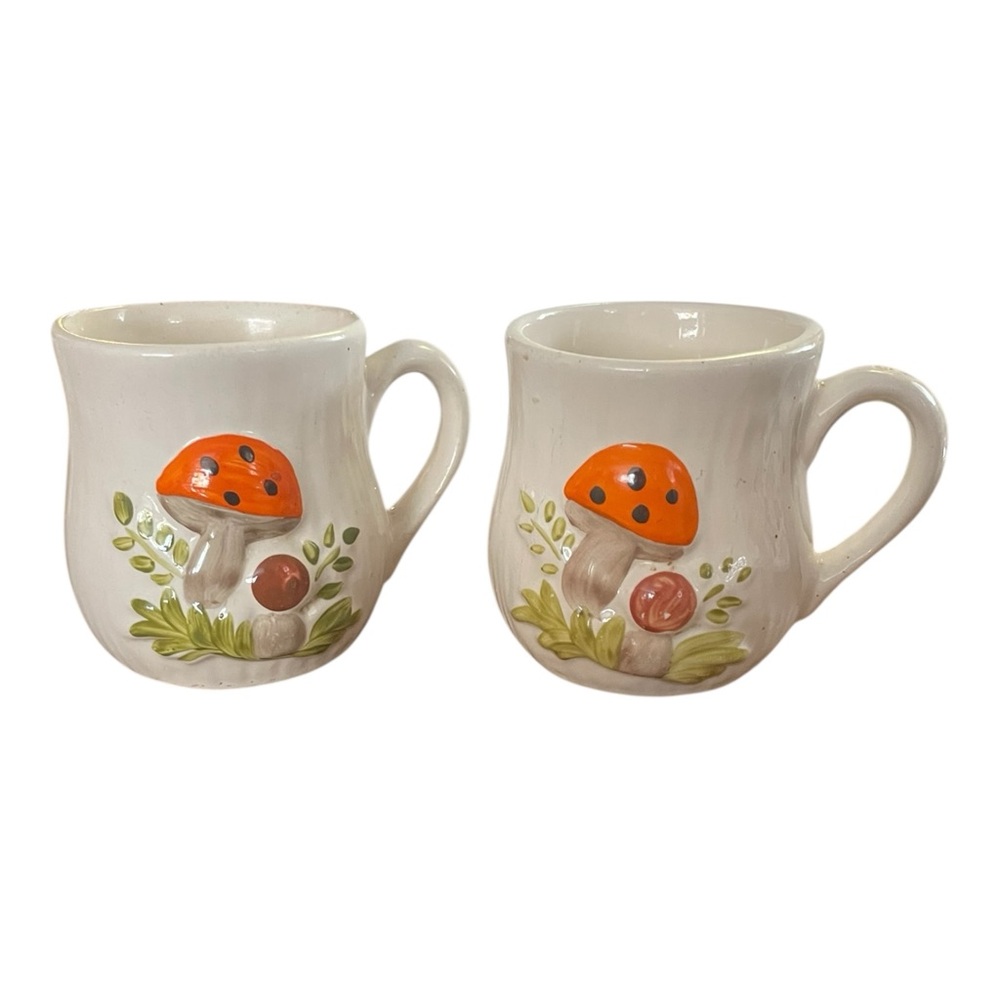 MERRY MUSHROOM Coffee/Tea Mugs lot of 2 SEARS Roebuck and Co.